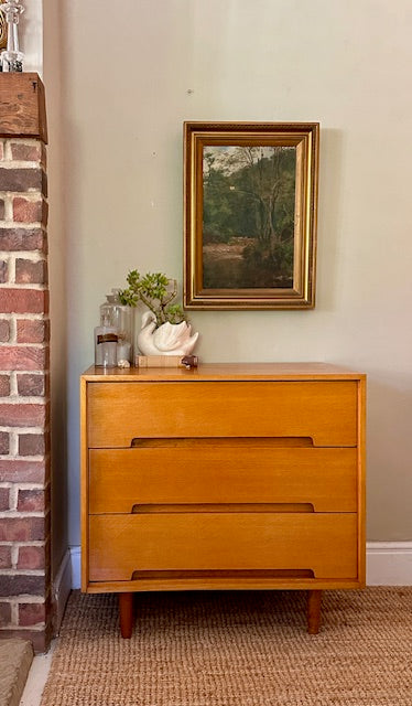 Vintage Mid Century Stag Chest Of Drawers, C-Range, By John & Sylvia Reid, Oak 1950s, Bedroom Furniture, Living Room, Hall Storage, Danish, Scandinavian Style Decor