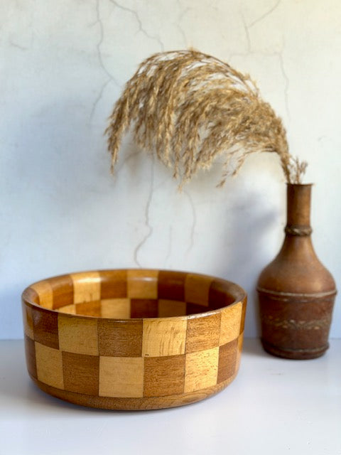 Vintage Mid Century Wooden Chequered Bowl, Handmade Large Fruit Bowl, Key Bowl, Marquetry Inlay, Cambridge ware Bowl, Coffee Table Decor, Cottagecore, Rustic Home Decor