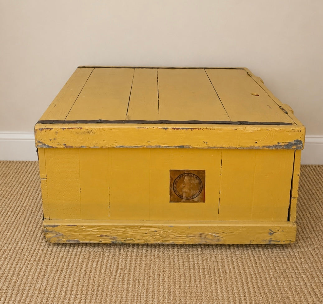 Vintage P&O Steamer Trunk | Original Metal Liner | Coffee Table | Storage Chest