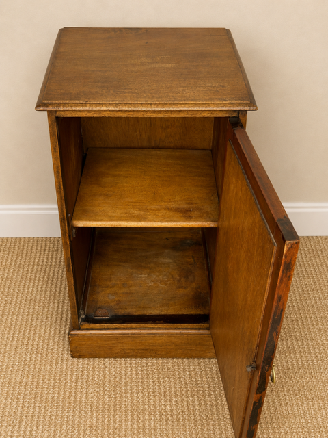 Antique Oak Bedside Cupboard | Small Oak Side Cabinet