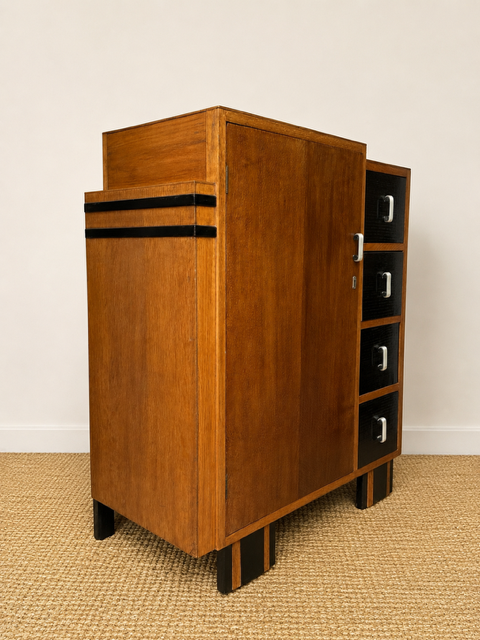 Art Deco Oak Cocktail Cabinet & Vintage Drinks Cabinet