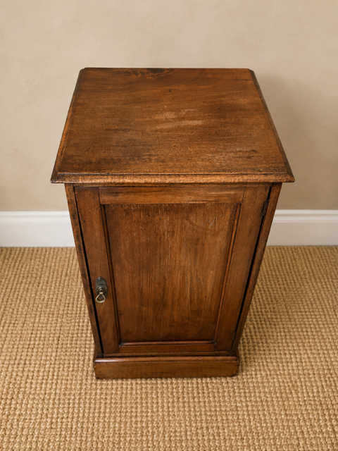 Antique Oak Bedside Cupboard | Small Oak Side Cabinet