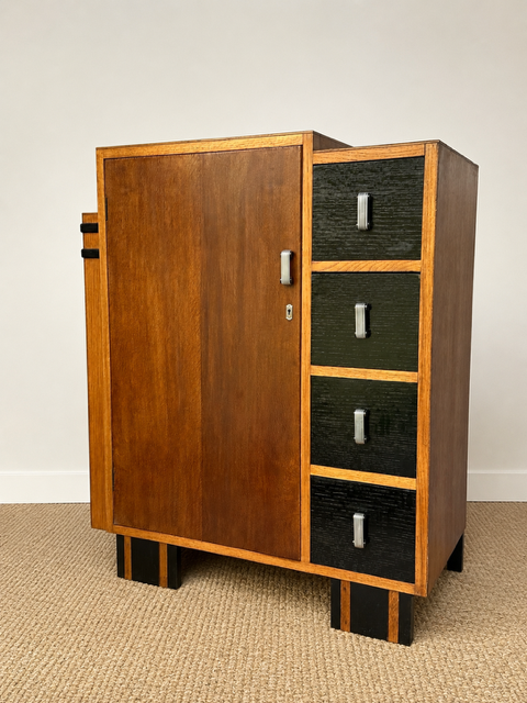 Art Deco Oak Cocktail Cabinet & Vintage Drinks Cabinet