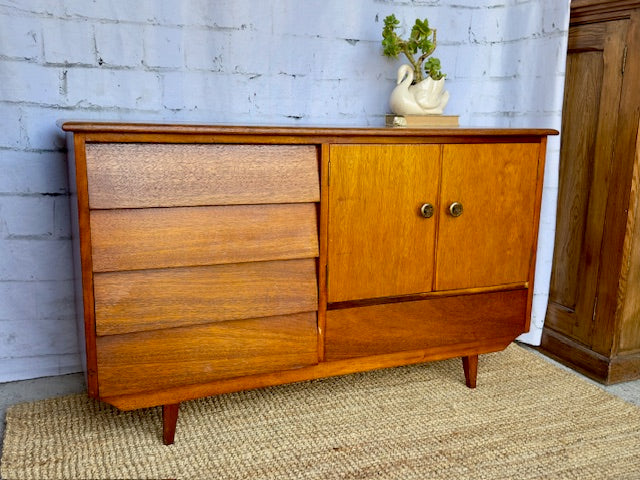 Mid Century Modern Small Sideboard, Hall Console, Cabinet, Entryway Furniture, Media Unit, Living Room Furniture, Scandi, Danish Style, Retro Decor