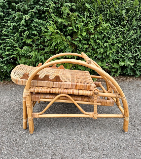 Vintage Bamboo Rattan Reclining Lounger, Mid Century Wicker Chair With Foot Stool, Reading Nook, Day Bed, 1960s, 1970s Boho Decor, Sustainable Living, Mid Century Modern Decor