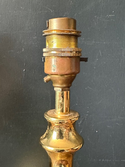 Vintage Brass Table Lamp Base, With Golden Scalloped Lamp Shade, Bedside Lamp, Small Table, Console Lamp, With Shade, Rustic Home Decor, Cottagecore Decor