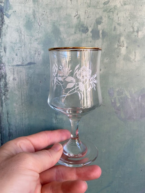 Vintage Set Of 6, Large Etched Glass, Gold Rim, Liquor, Sherry, Pretty, Barware, Christmas, Drinks Tray, Glassware, Gift, Decorative, Decor