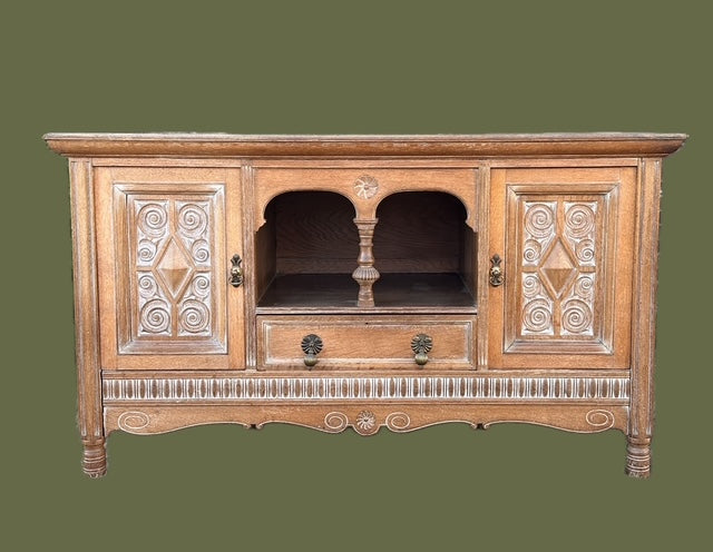Antique Carved Oak Sideboard, Buffet, French Country, Farmhouse Style Decor, Dining Room, Living Room, Hall Console, Kitchen Dresser