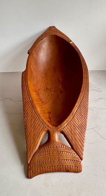 Vintage Hand Carved Large Wooden Fish Bowl, Fruit Bowl, Display, Wooden Tribal Bowl, Key Dish, Coffee Table Decor, Rustic Home Decor,
