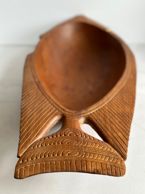 Vintage Hand Carved Large Wooden Fish Bowl, Fruit Bowl, Display, Wooden Tribal Bowl, Key Dish, Coffee Table Decor, Rustic Home Decor,
