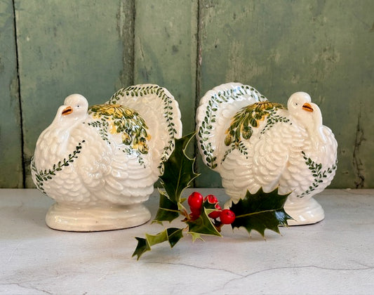 Vintage Hand Painted Italian Ceramic Turkey Salt & Pepper Shakers, Christmas Tablescape, Seasonal Home Decor, Christmas, Thanksgiving, Decorative Ornaments
