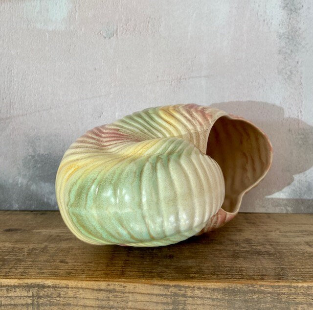 Vintage Ceramic Ombre Shell Vase, Indoor Planter, Shorter & Son, Sculpture, Mantle Vase, Seashell Planter, Table Centre Piece, Coastal Decor