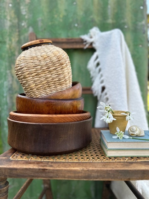 Vintage Medium Wooden Bowl, Wood Turned, Trinket Dish, Serving Bowl, Car Key Dish, Cottagecore, Rustic Home Decor, Sustainable Wooden Gifts